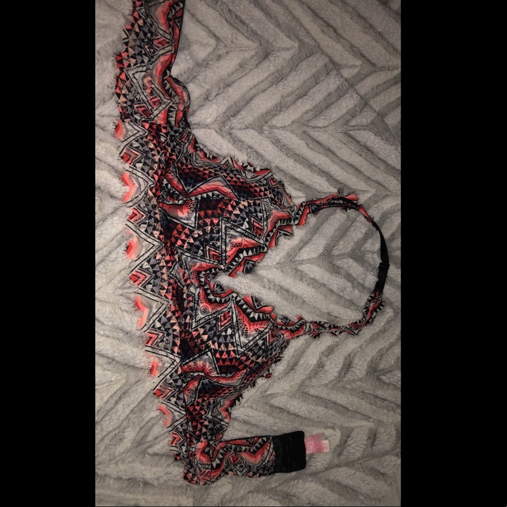 Victoria’s Secret Pink bralette